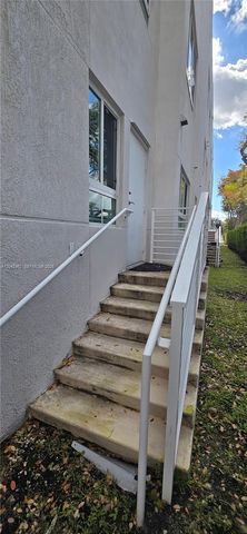 2535 NE 193rd St 3104, Miami, FL 33180