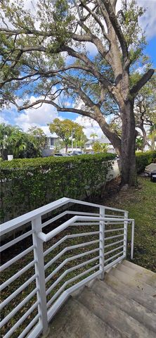 2535 NE 193rd St 3104, Miami, FL 33180