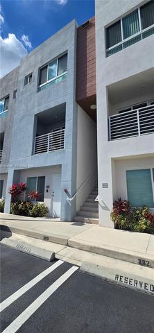 2535 NE 193rd St 3104, Miami, FL 33180