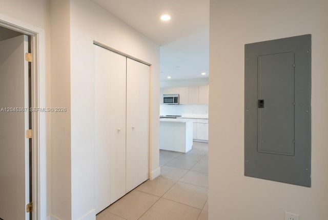 2535 NE 193rd St 3104, Miami, FL 33180