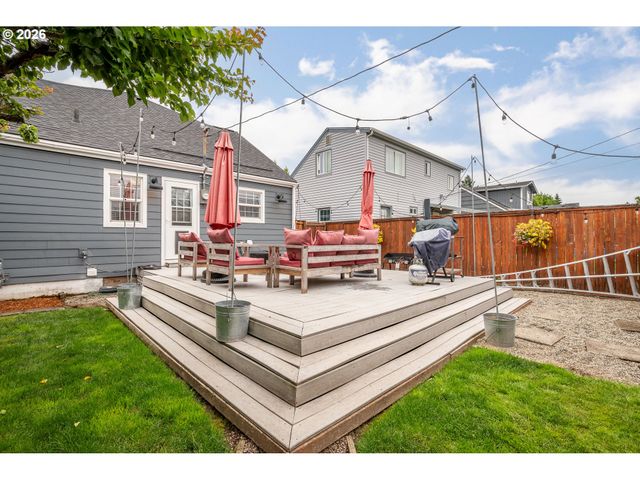 540 22ND Ave, Longview, WA 98632