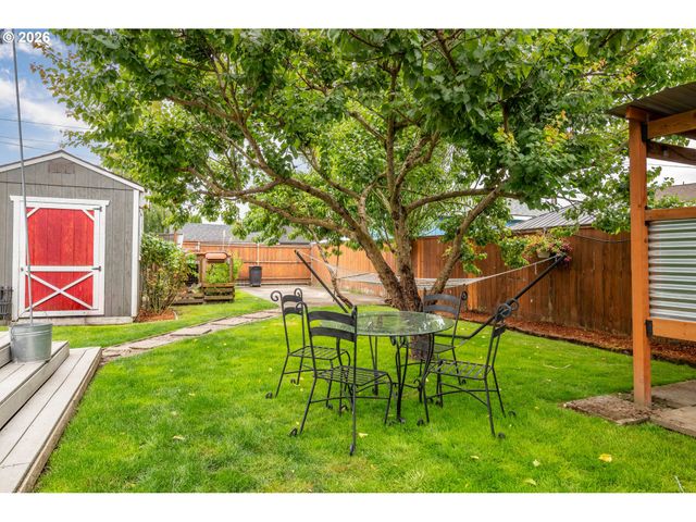 540 22ND Ave, Longview, WA 98632