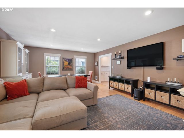 540 22ND Ave, Longview, WA 98632