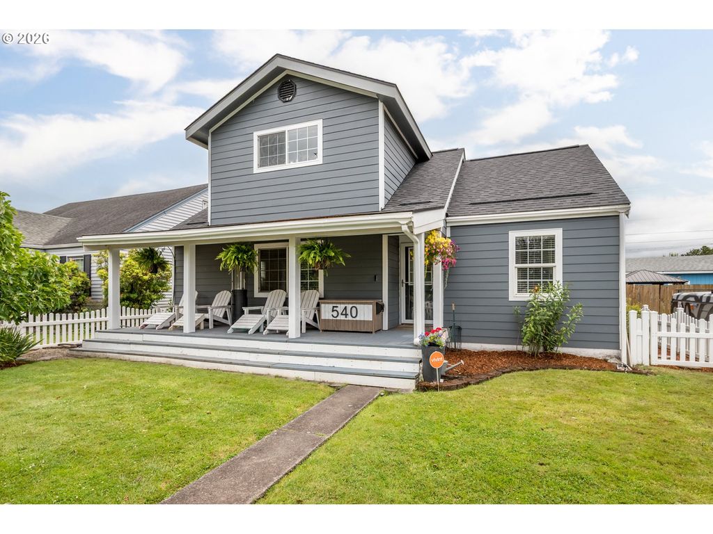 540 22ND Ave, Longview, WA 98632