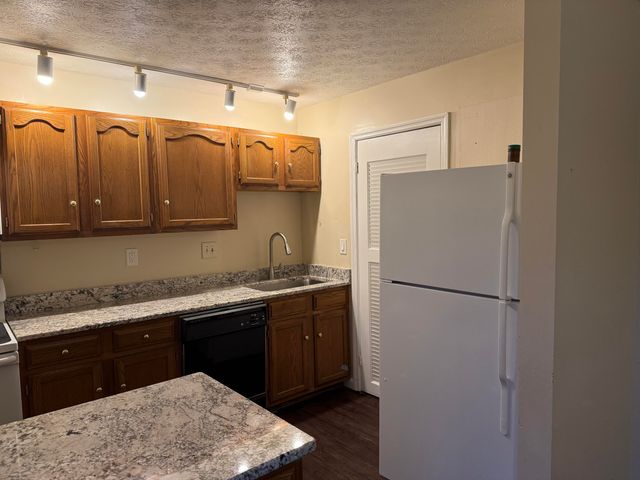 6761 Curtis Way, Florence, KY 41042