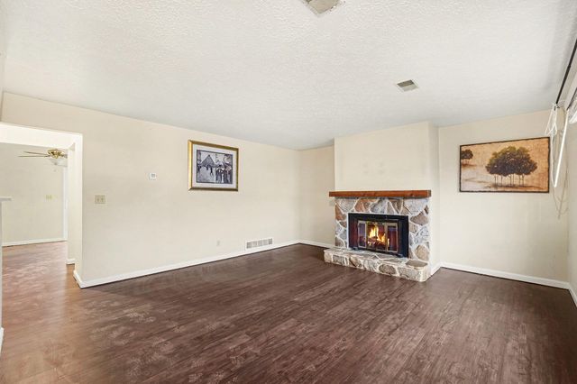 6761 Curtis Way, Florence, KY 41042