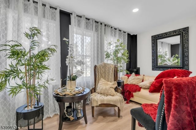 181 W Stearns St, Rahway City, NJ 07065