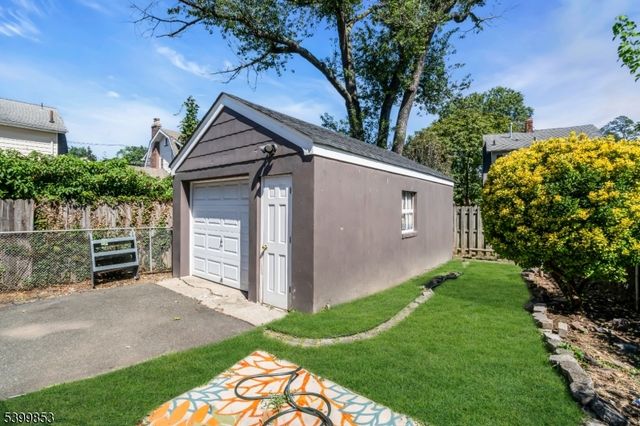 181 W Stearns St, Rahway City, NJ 07065