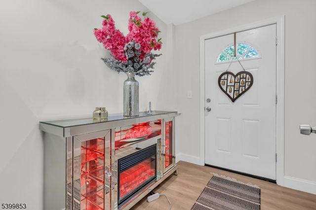 181 W Stearns St, Rahway City, NJ 07065