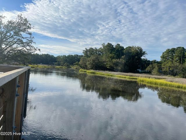 396 Deer Path, Calabash, NC 28467