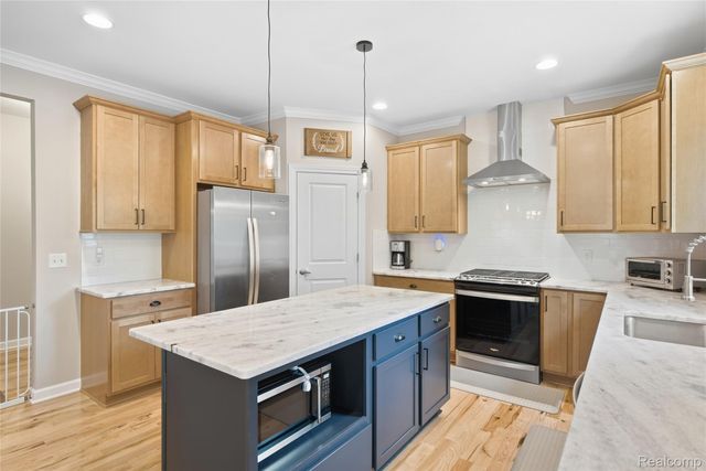 6190 Woodridge Lane, Grand Blanc Charter Township, MI 48439