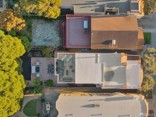 2518 25th Avenue, San Francisco, CA 94116