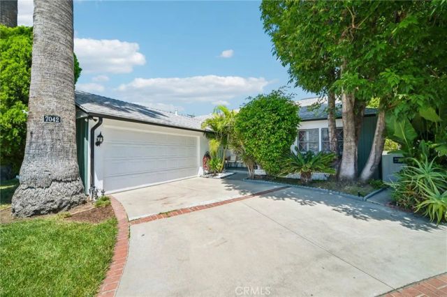 7042 Morse Avenue, North Hollywood, CA 91605