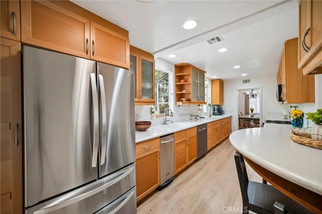7042 Morse Avenue, North Hollywood, CA 91605