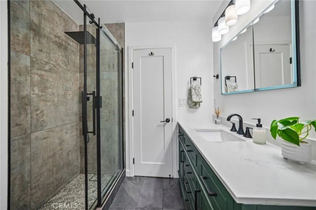 7042 Morse Avenue, North Hollywood, CA 91605