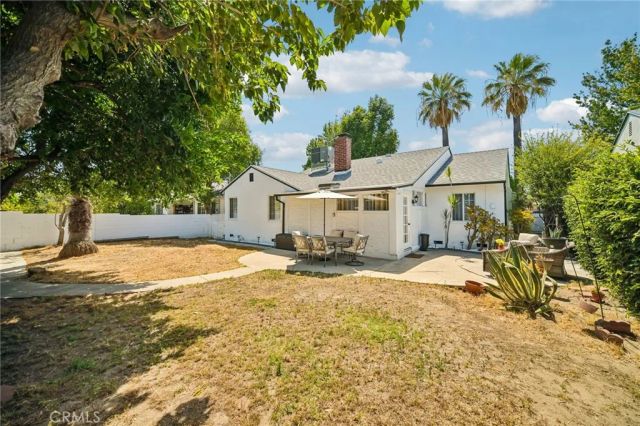 7042 Morse Avenue, North Hollywood, CA 91605