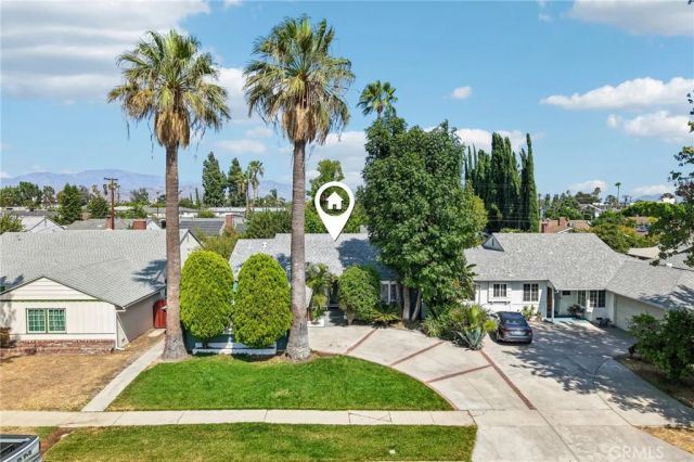 7042 Morse Avenue, North Hollywood, CA 91605