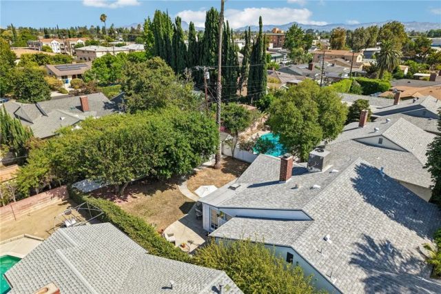 7042 Morse Avenue, North Hollywood, CA 91605