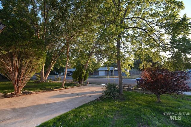 7102 S Ravenswood Way, Boise, ID 83709