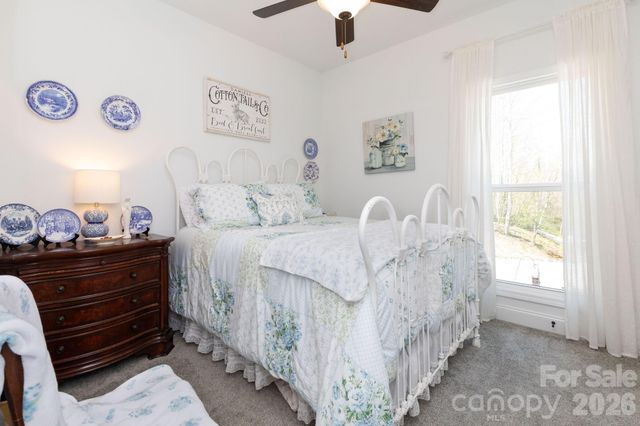 153 Fairlane Loop, Whittier, NC 28789