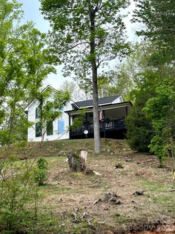 153 Fairlane Loop, Whittier, NC 28789