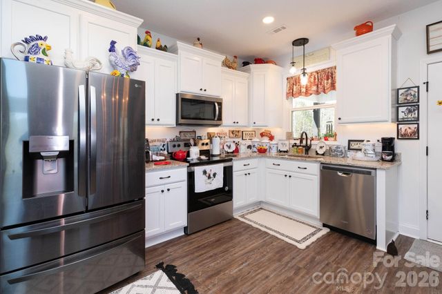 153 Fairlane Loop, Whittier, NC 28789