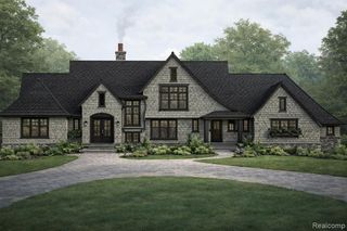 664 Rudgate Road, Bloomfield Hills, MI 48304