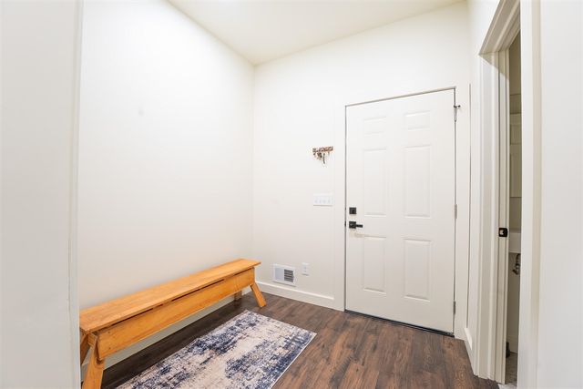 9777 N 16th Street, Plainwell, MI 49080