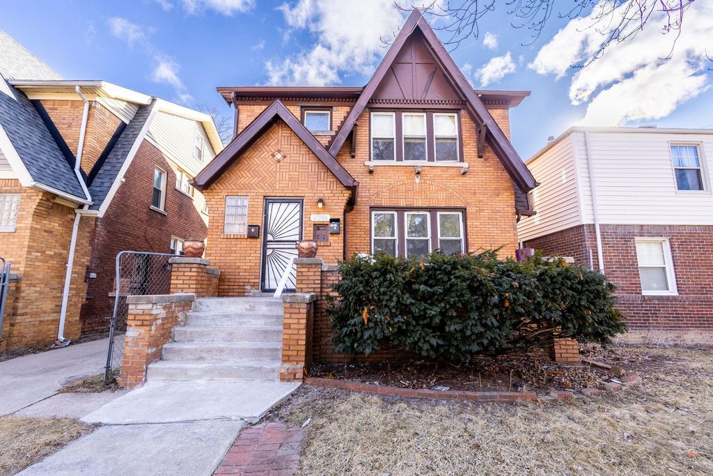 17308 Oak Drive Lower, Detroit City, MI 48221