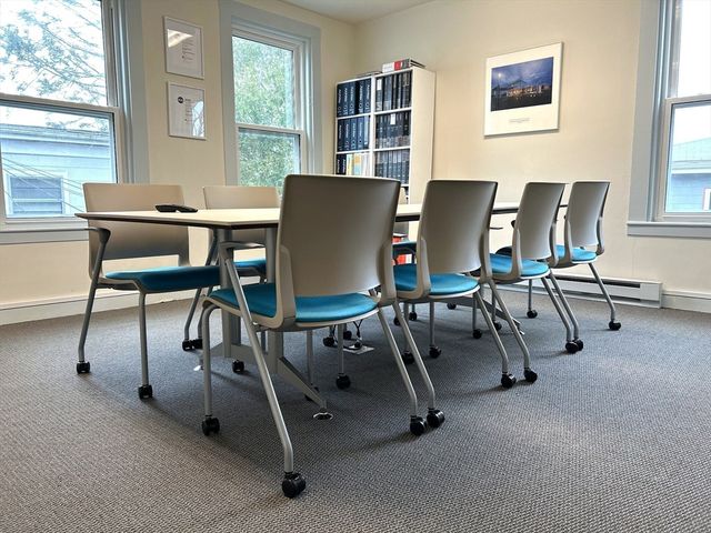 1075 Washington St, Newton, MA 02465