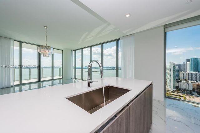 2900 NE 7 AVE 2607, Miami, FL 33137
