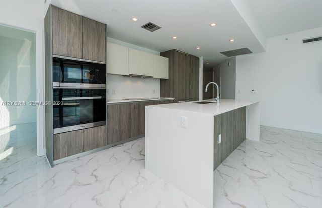 2900 NE 7 AVE 2607, Miami, FL 33137