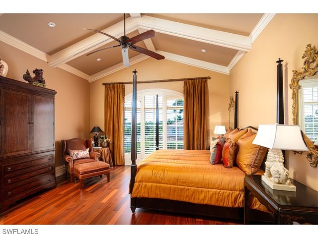 1979 4th ST S, Naples, FL 34102