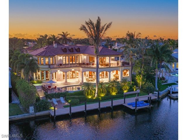 1979 4th ST S, Naples, FL 34102