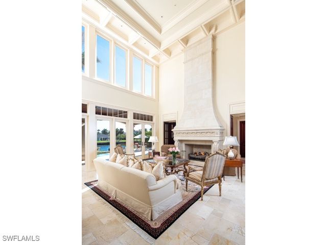 1979 4th ST S, Naples, FL 34102