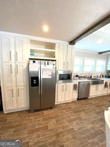 444 Halls Bridge Road, Swainsboro, GA 30401