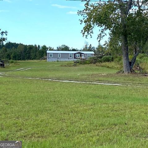 444 Halls Bridge Road, Swainsboro, GA 30401