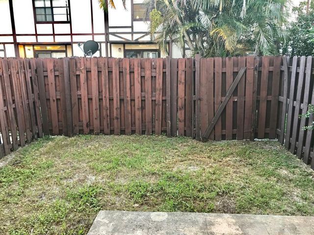 5005 Breckenridge Place 4, West Palm Beach, FL 33417