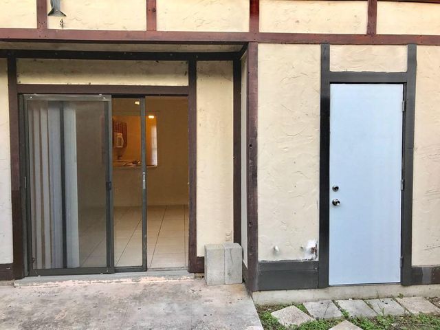 5005 Breckenridge Place 4, West Palm Beach, FL 33417