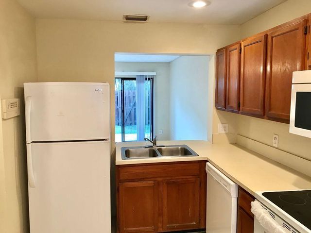 5005 Breckenridge Place 4, West Palm Beach, FL 33417