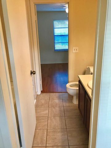 5005 Breckenridge Place 4, West Palm Beach, FL 33417