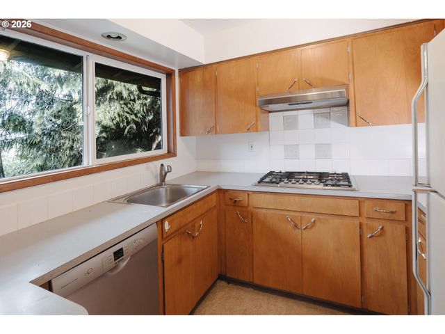 4825 Se 140TH Ave, Portland, OR 97236