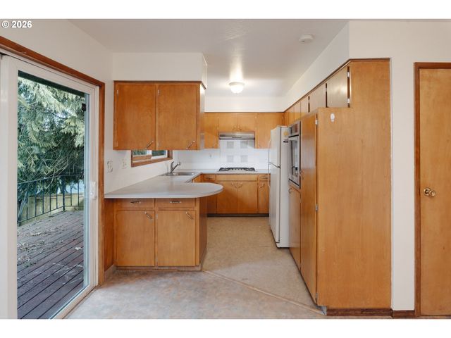 4825 Se 140TH Ave, Portland, OR 97236