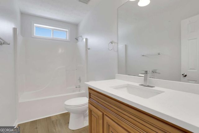 802 Cambridge Creek Drive SW, Conyers, GA 30094