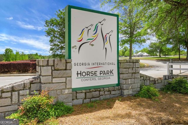 802 Cambridge Creek Drive SW, Conyers, GA 30094