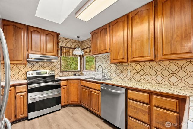 101 Deer Park Drive, Aberdeen, WA 98520