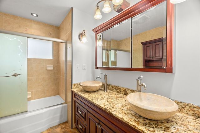 101 Deer Park Drive, Aberdeen, WA 98520