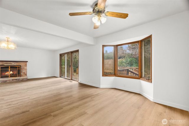 101 Deer Park Drive, Aberdeen, WA 98520