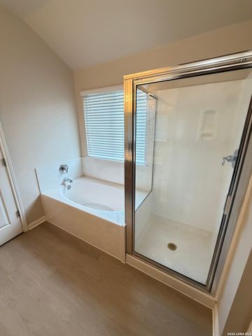 6411 Castle, San Antonio, TX 78218
