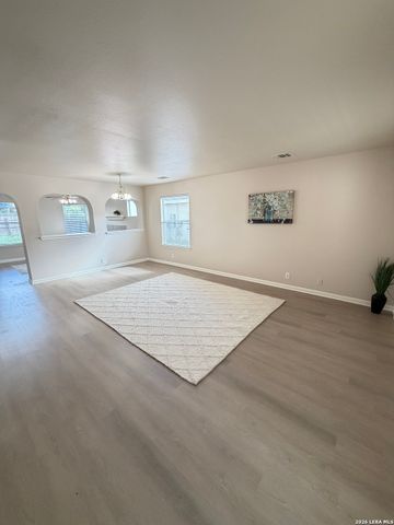 6411 Castle, San Antonio, TX 78218